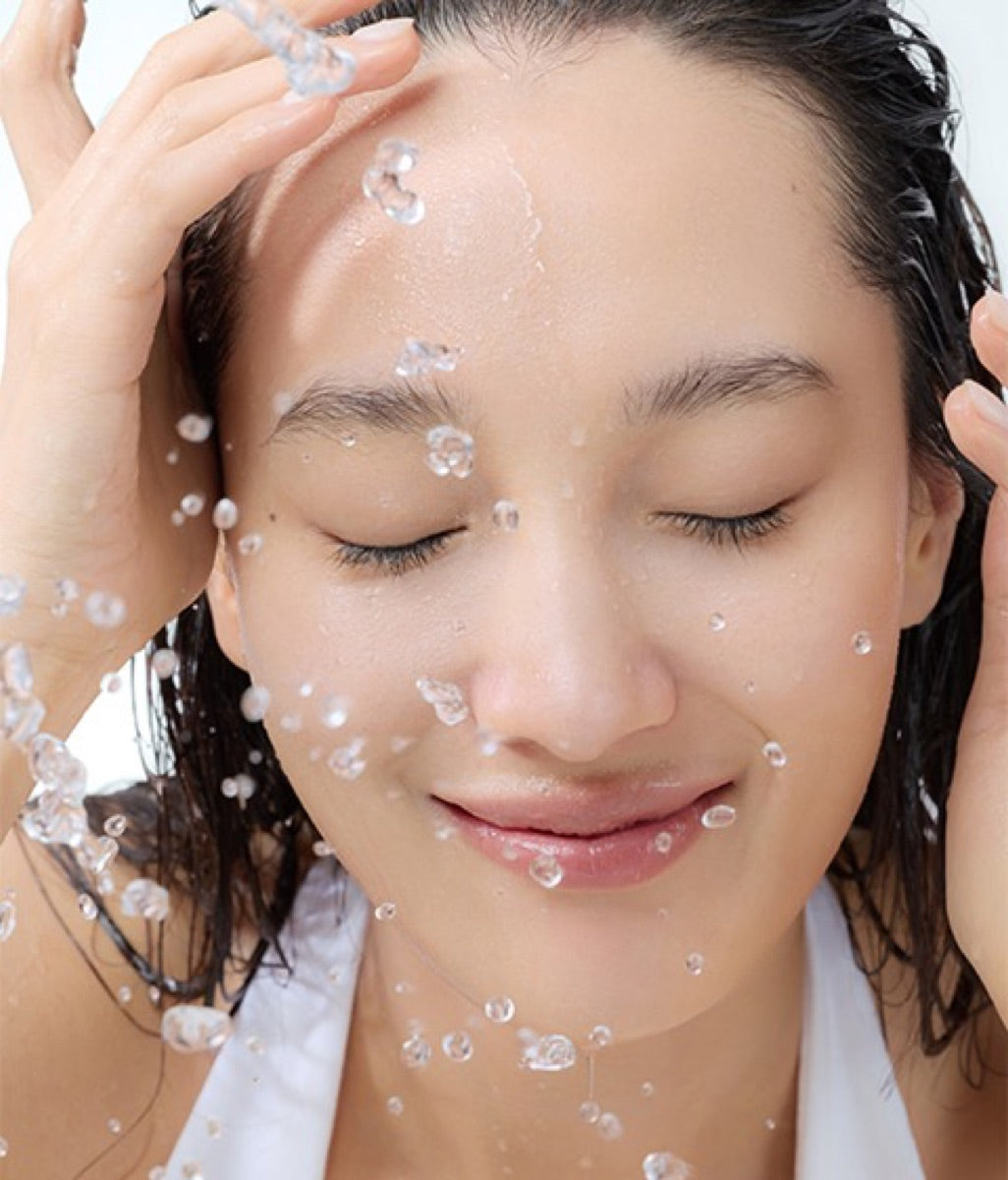 [NEWS] The vitamin clay cleanser shoppers also leave on as a mask