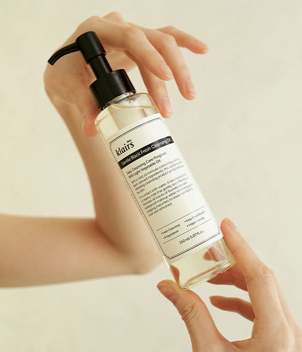 [NEWS] In one study, foam left 37% of waterproof sunscreen on the skin. A cleansing oil left 6%.
